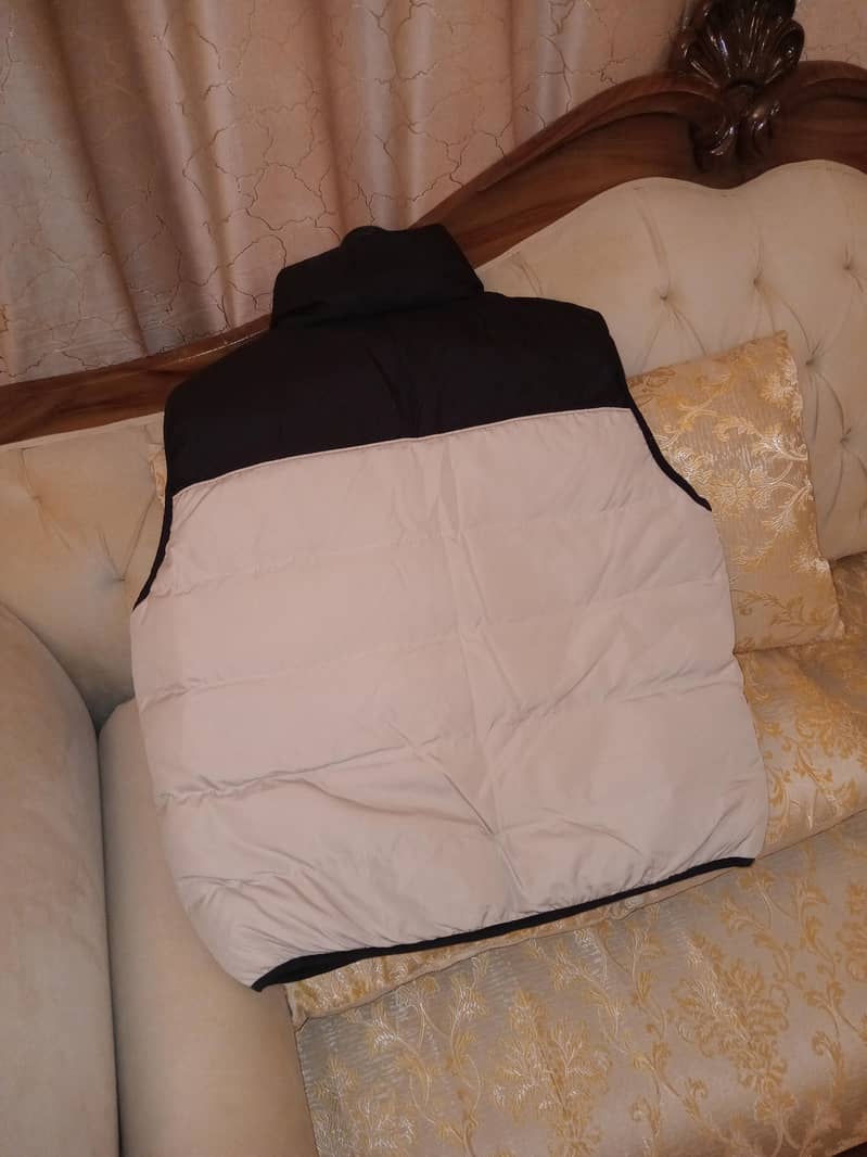 LIGHTWEIGHT PUFFER JACKET 8