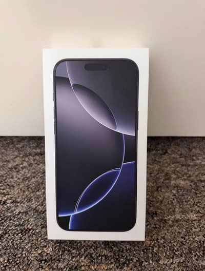 iPhone 16 pro max 256gb sim lock Canada Model jv