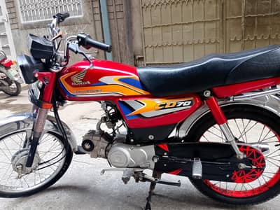 Honda Cd 70 2025 10by9.5condition 100% origina all documents clear