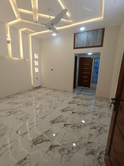 07 Marla House Available For sell in G-15.