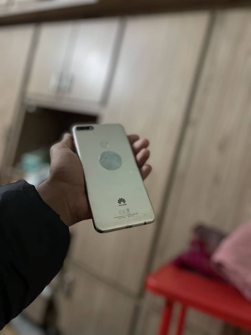 HUAWEI Y7 prime 1