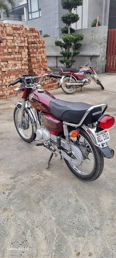 Honda CG 125 Neat and Clean