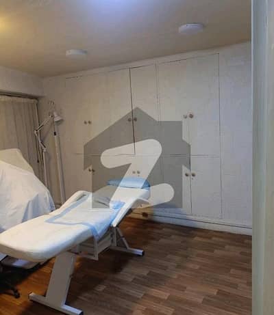 Prime Corner Office Space for Rent