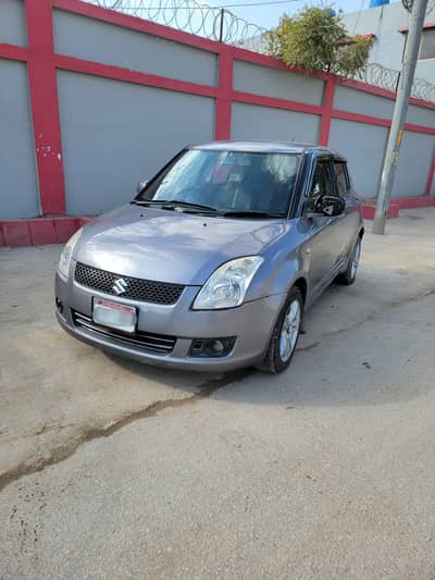 Suzuki Swift DLX 2011