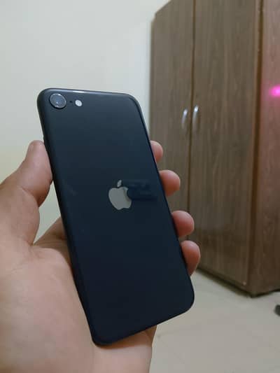 i phone SE 3rd gen. (0320-5844948)