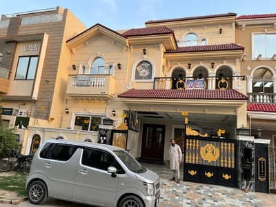 10 Marla Double-Unit House for Sale in LDA Avenue One