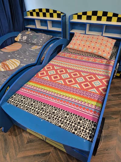 Baby bed set with study table.