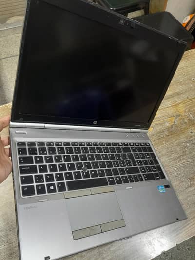 3rd Gen core i7 1gb graphic card 8gb ram 250 gb hard 1 month warranty