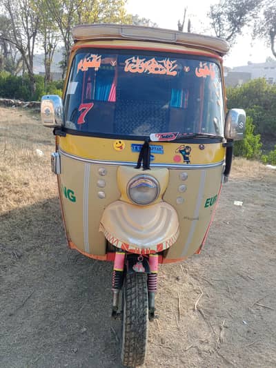 Tez Raftar rikshwa 6 seater