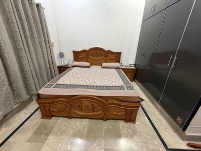 King Size Bedroom Bed Set for Sale | 2 Side Tables + Dresser