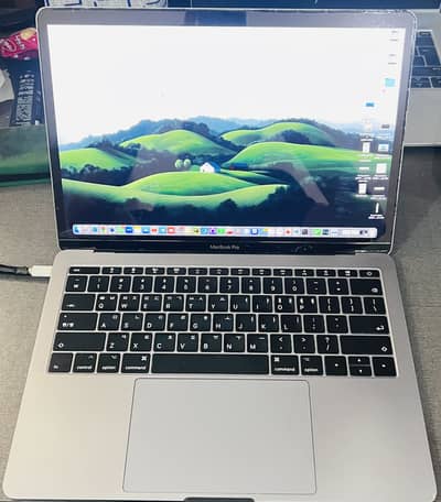 Apple MacBook Pro 2017 (13-inch) | 16GB RAM | 512GB SSD | Space Gray