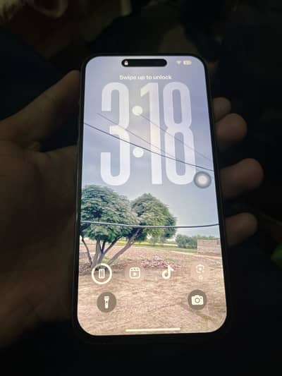 Iphon 15 pro max natural titanium