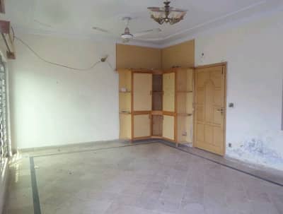 12 Marla Lower Portion available for rent in I-8/3, Islamabad
