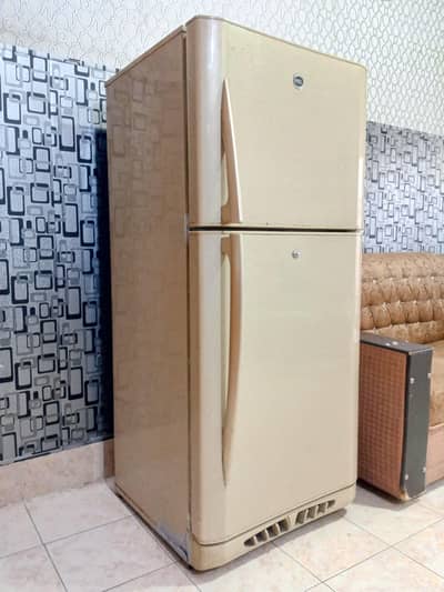 PEL Refrigerator Urgent Sell