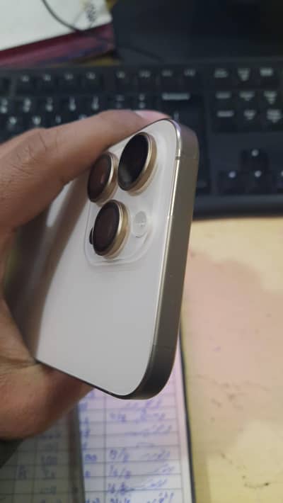 iphone 16 pro max with box