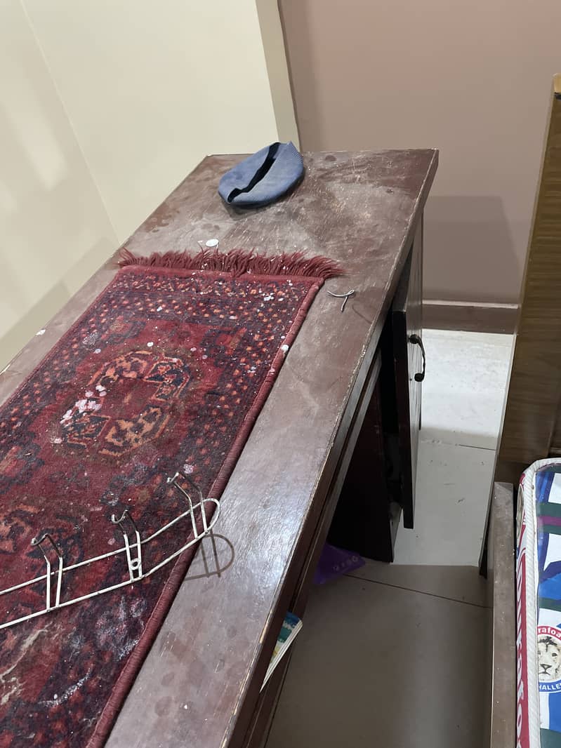 Computer study table 1