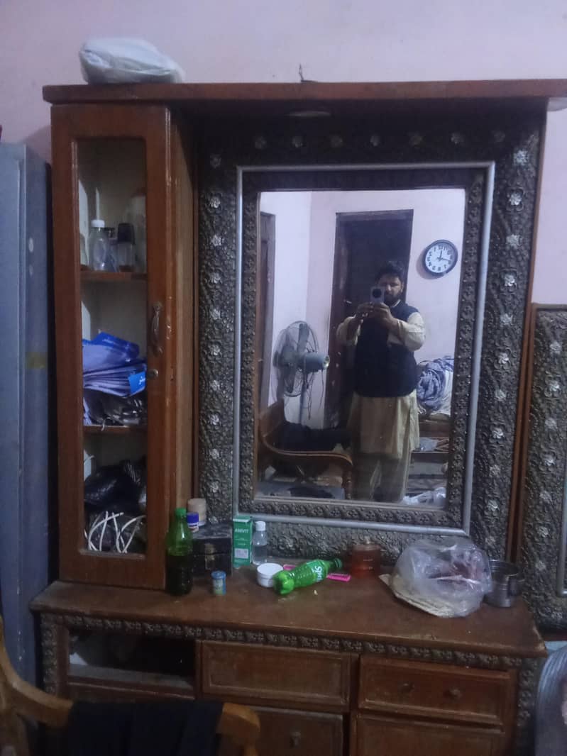 bed or dressing table 4