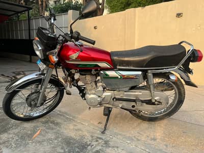 Honda CG 125 2023