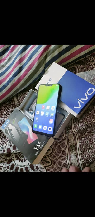 vivo y85 full box 4/64 home use