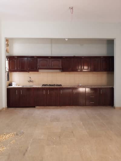 3bed DD ground floor post office society solar panel installed secured Saba Estate