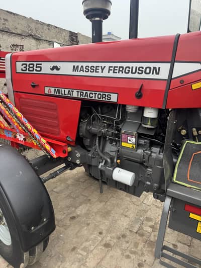 Massey tractor 385