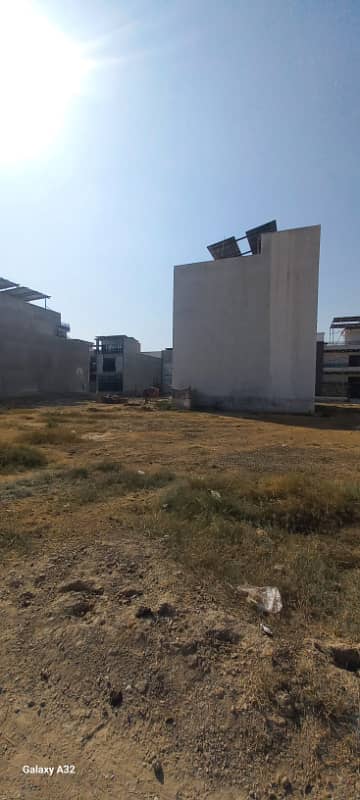 Vip Location 40 Ft Road Leased Residential Plot Available For Sale In Saadi Garden Block-5