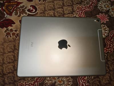 Ipad Pro sim PTA Approved 256GB box charger