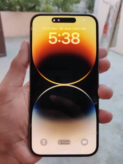 Iphone 14 pro max with charger