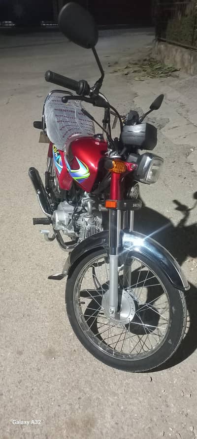 Honda CD 70 – 2024