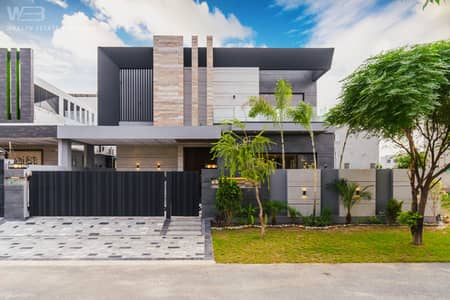 Facing Park 1 Kanal House for SALE NOW in DHA Phase 7