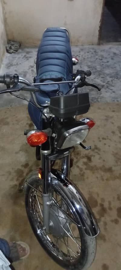 UNIQUE 125CC MODEL 2016