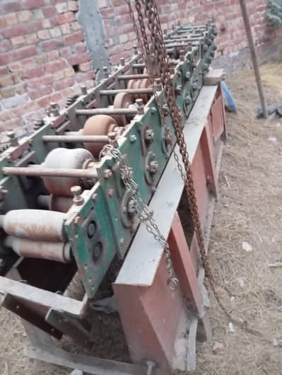 Pipe Mill Operator and Kharadia Die Maker