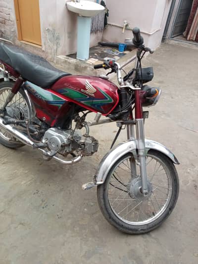 Honda CD 70 2018
