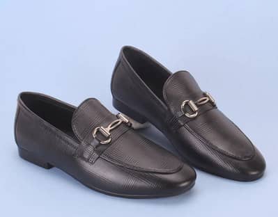 Bottom Man Required in Shoe Factory