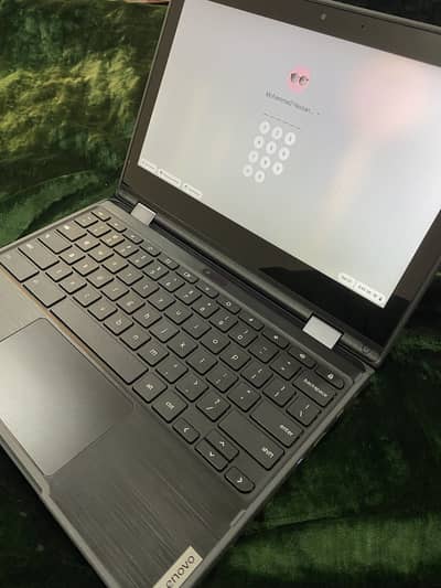 Lenovo Chromebook 300e (2nd Gen)