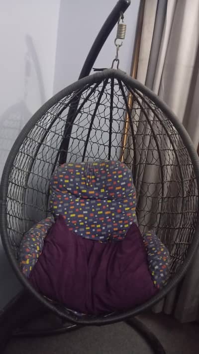 iron cradle, perfect condition