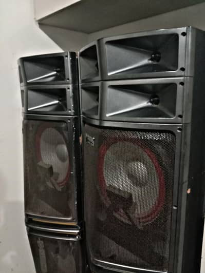 Dj B-1200 Bullet-12 Powerful Xtreme Tower Speakers