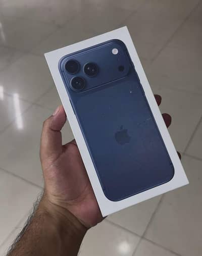 17 pro max jv box packed