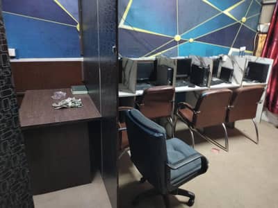 10 seats Furnished call center shahrah Faisal SMCHS 0336808742