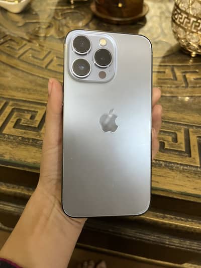 Iphone 13 pro sierra blue color 10/10 condition non pta jv