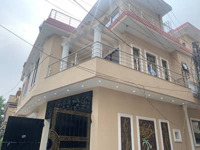 3 MARLA 100 SQFT CORNER + 30 FT ROAD HOUSE AVAIALBLE FOR SALE