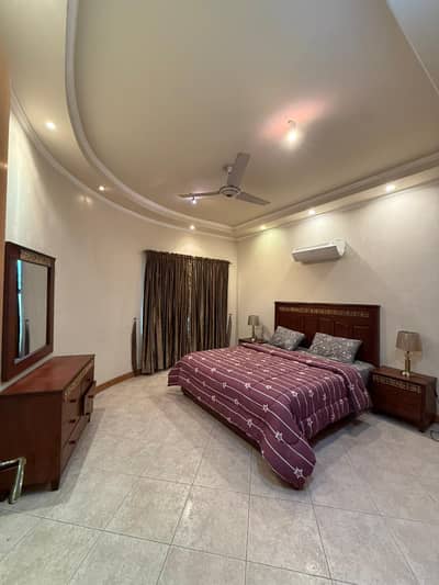 ONE KANAL FURNISHED CORNER LOWER PORTION FOR RENT WITH BASEMENT