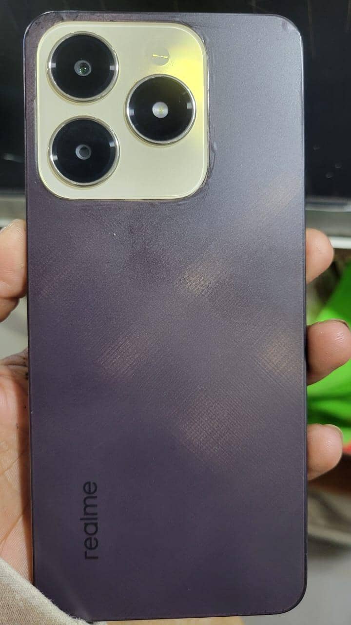 realme c61 0