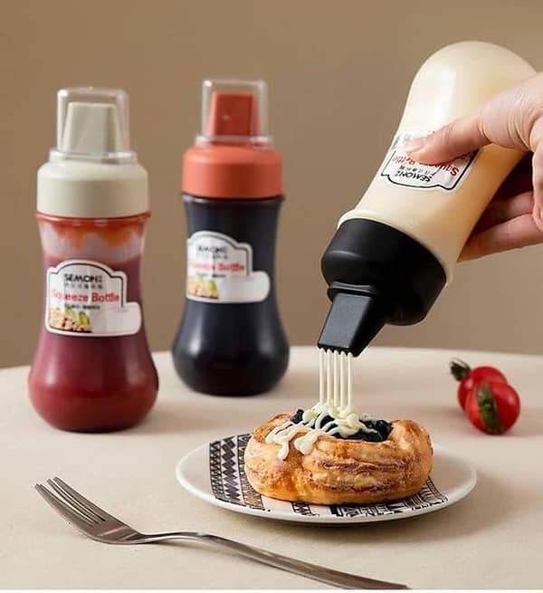 Squeezable sauce bottle for salad, ketchup, honey, jam, food - grade, for home kitchen, squeeze - type sauce bottle, oyster sauce squeeze bottle