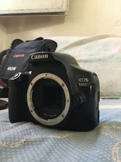 Canon 1300d with 75-300mm lens