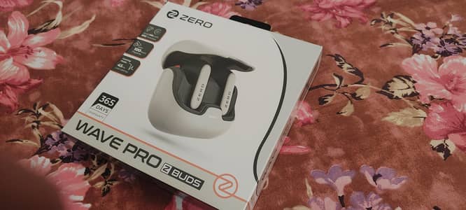 New Zero Life Style Wave Pro Earbuds, Sealed and Unused