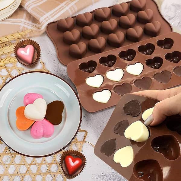 Heart-Shaped Silicone Chocolate Mould, Candy Moulds ,Foldable & Easy to Clean Baking Cake Decoration Accessories