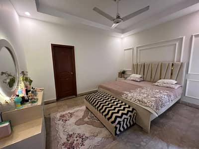 10 Marla House For Sale In Paragon City Lahore