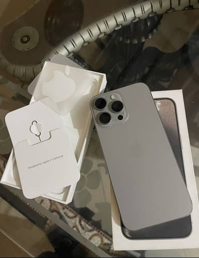 Iphone 15 pro max 256 GB Dual Physical PTA approved