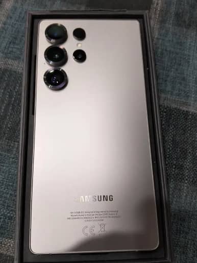 Samsung Mobile S24 Ultra ( رابطہ: Jhanzaib Khan – 0332 3039145)